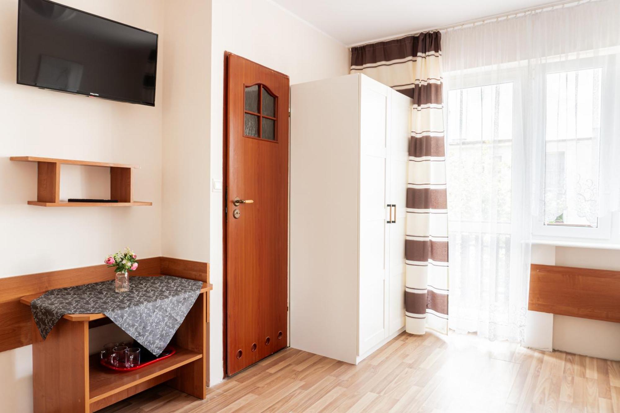 Pokoje Goscinne Raf-Tur - Sala Zabaw, Grill - Idealny Dla Rodzin Z Dziecmi Ostrowo  Exteriér fotografie